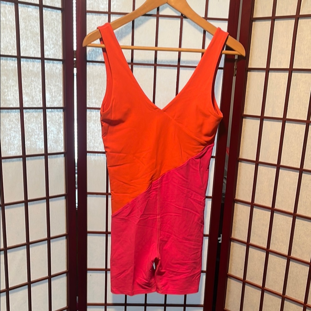 Colorblock Sleeveless Jumpsuit